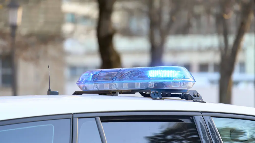 getty_policecarlights_082626794238499867