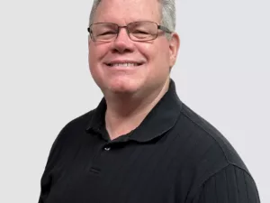 skeeter_headshot-update-n300