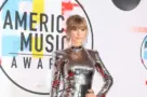 Taylor Swift at the 2018 American Music Awards at the Microsoft Theater on October 9^ 2018 in Los Angeles^ CA