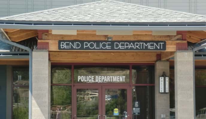 bend-police-department-stock_