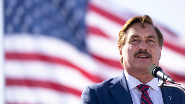 getty_91422_mikelindell