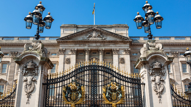 getty_10322_buckinghampalace