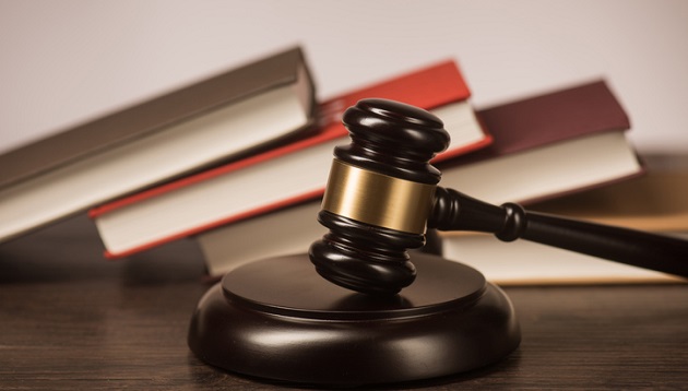 gettyimages_gavel_070722-4