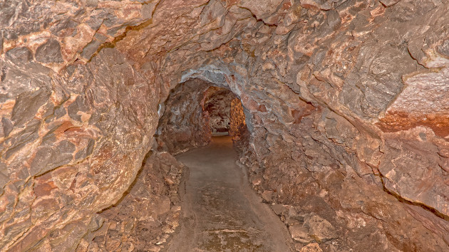 gettyrf_102522_grandcanyoncavernsaz
