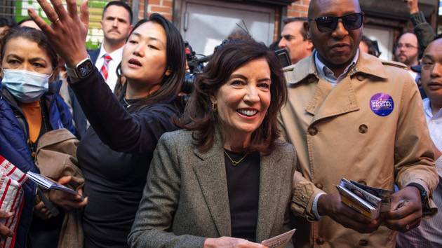 getty_112222_kathyhochul