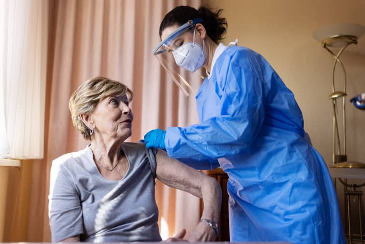 gettyimages_covidcaregiver_081822