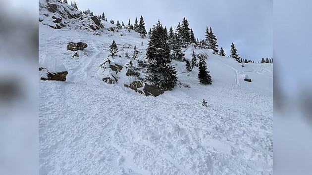 colorado-avalanche-ht-bb-221227_1672149463597_hpmain_16x9_99228129