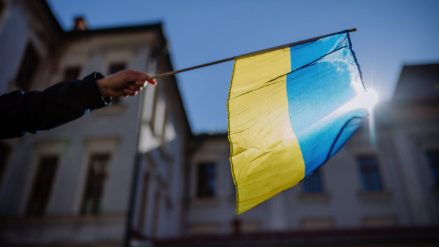 gettyrf_022423_ukraineflaghandwave478059
