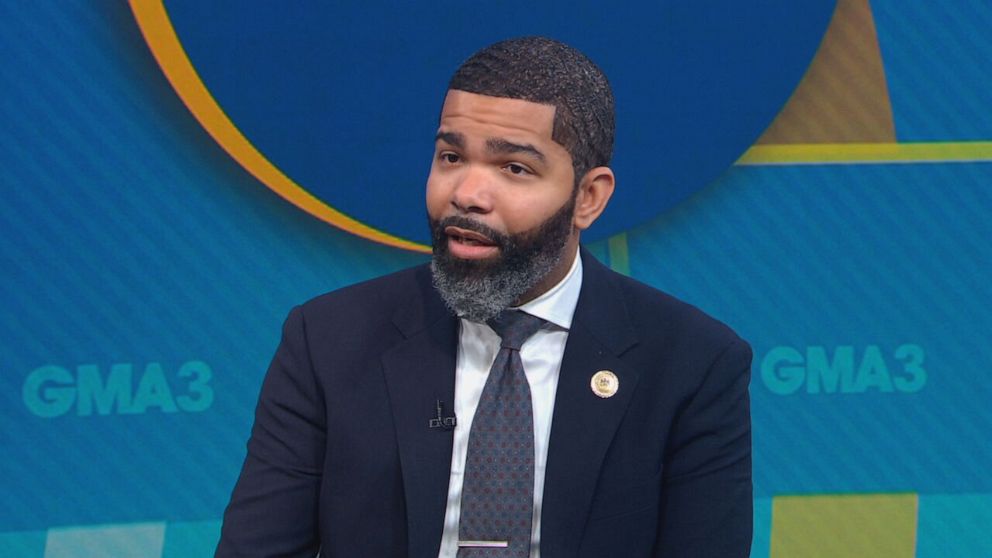 abcnews_mayorlumumba_02272368820