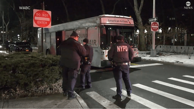 wabc_airportbus_030123724298