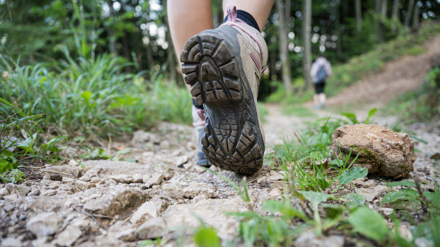 gettyrf_82422_hikingboots2028229987942