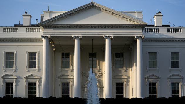 gettyrf_112822_whitehouse1234708390