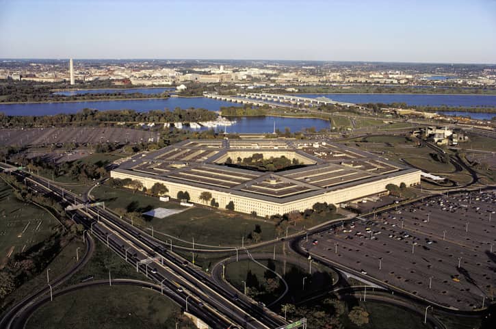gettyimages_pentagon_040723_glowimages952052