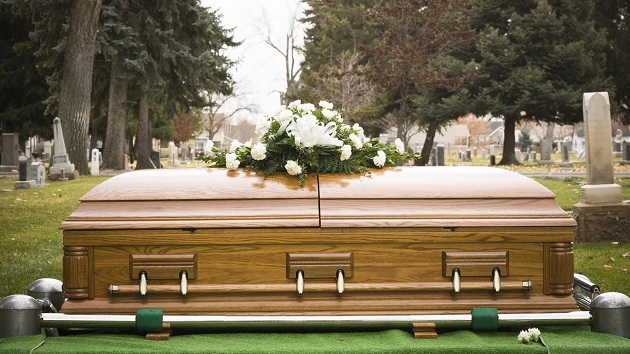 gettyimages_coffin_051623536940