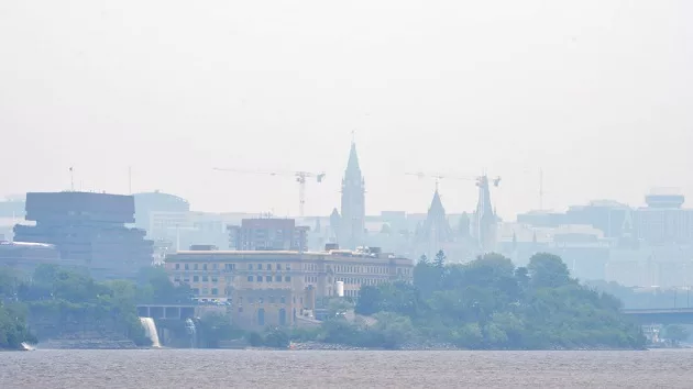 gettyimages_wildfiresmoke_0607232077