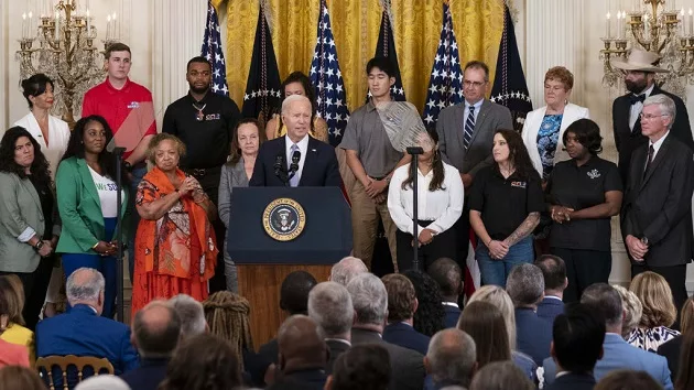 gettyimages_bideniraanniversary_08162386671