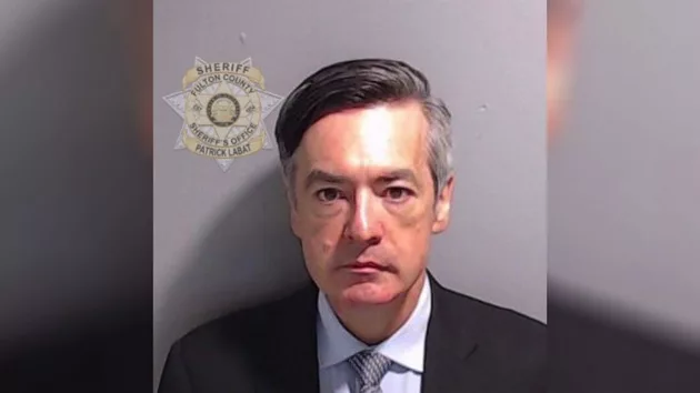 kenneth-chesebro-ht-bb-230823_1692821595648_hpmain_2_16x9_992958793