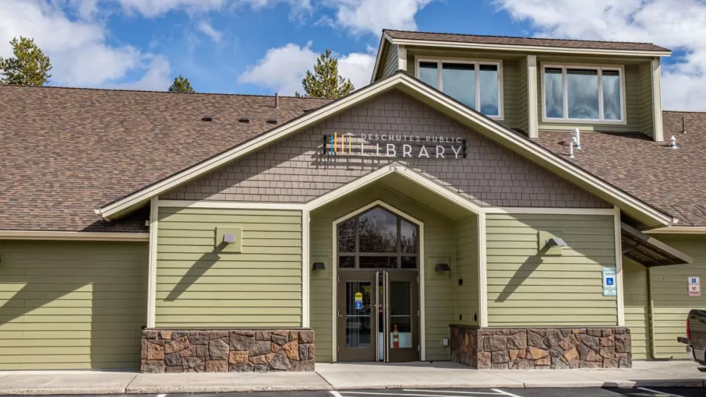 lapinelibrary_exterior20880