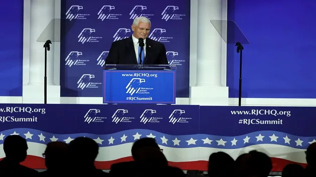 getty_102823_mikepence378506