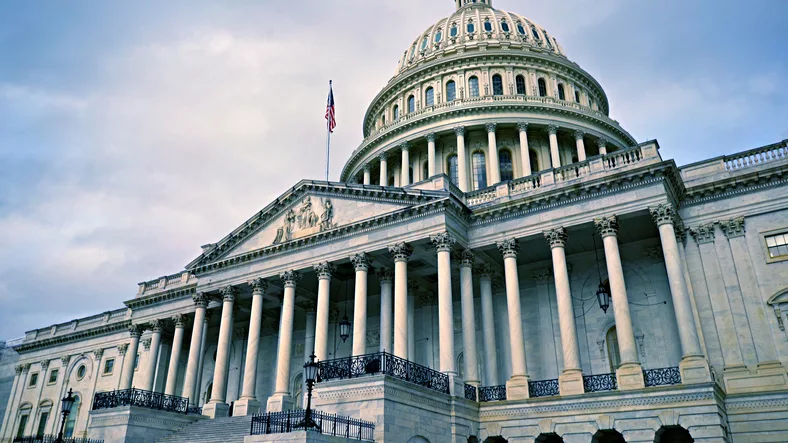 gettyimages_capitolbuilding_110223700850