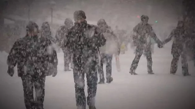 111923_abcnews_snowstorm841797237012