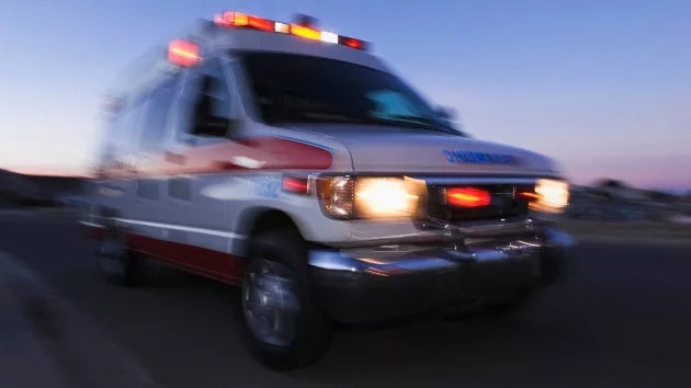 getty_32222_ambulanceevening2028129391455