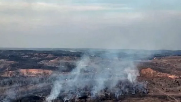 022923_abcnews_txwildfires177255