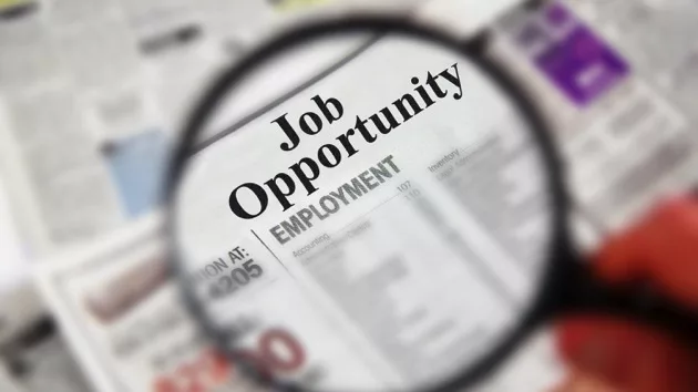 getty_060316_jobs962451