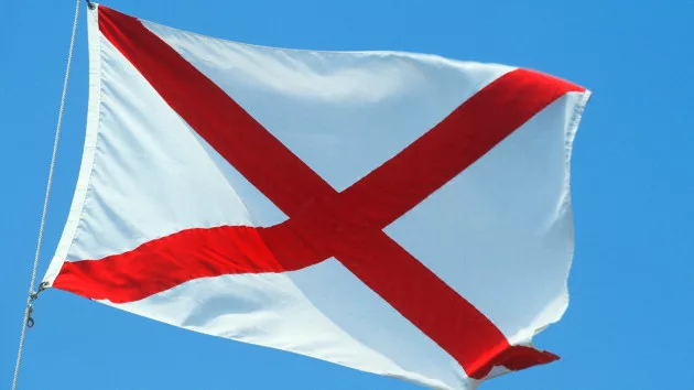 gettyrf_32124_alabamaflag359118