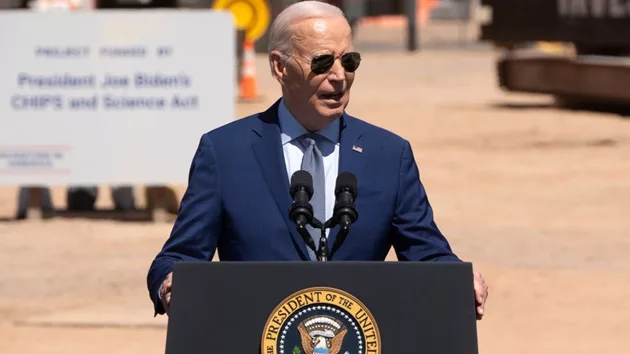 gettyimages_biden_032124788853