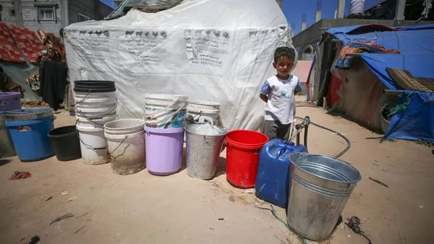 gettyimages_gazawater_041124269101