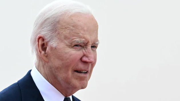 president-biden-02-ap-jef-240606_1717701680387_hpembed_3x2295583