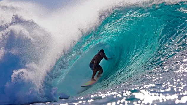 tamayo-perry-surfing_1719396262752_hpmain402099