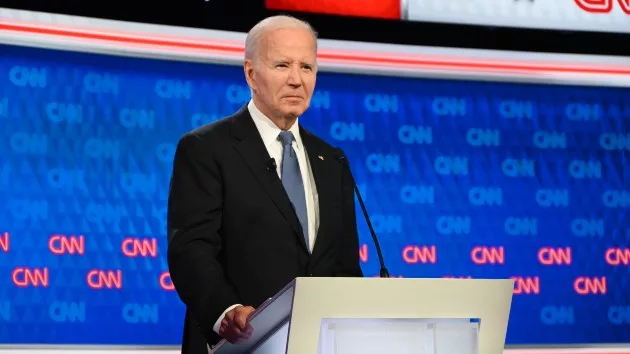 getty_7324_bidendebatestage736846