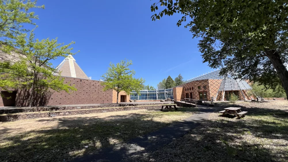 museum_warm_springs774193