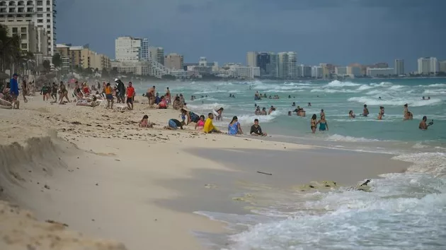 cancun-beach-gty-jm-240729_1722287584337_hpmain807657