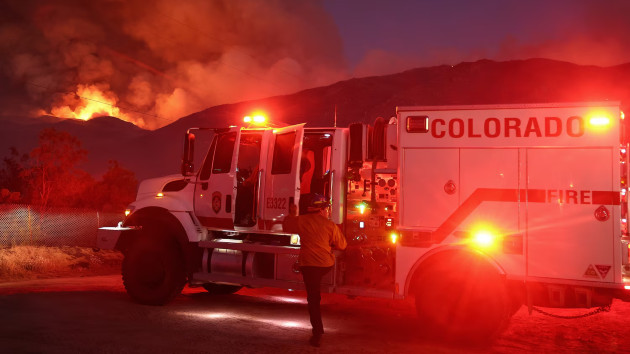 nixon-fire1-calif-gty-ml-240801_1722520231574_hpembed_20x13656001