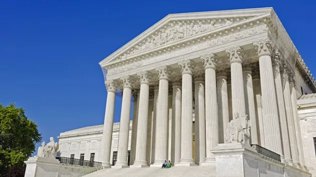 gettyimages_supremecourt_012224770433