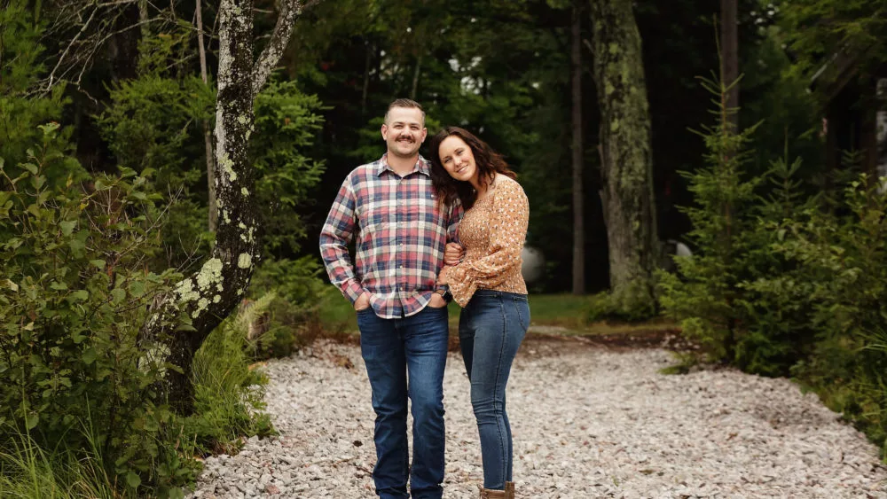 andy-baker-caitlin-baker-image-via-ozarka-college-foundation-1000x563300907-1
