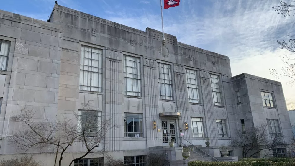 img_1300-1000x563436248-1