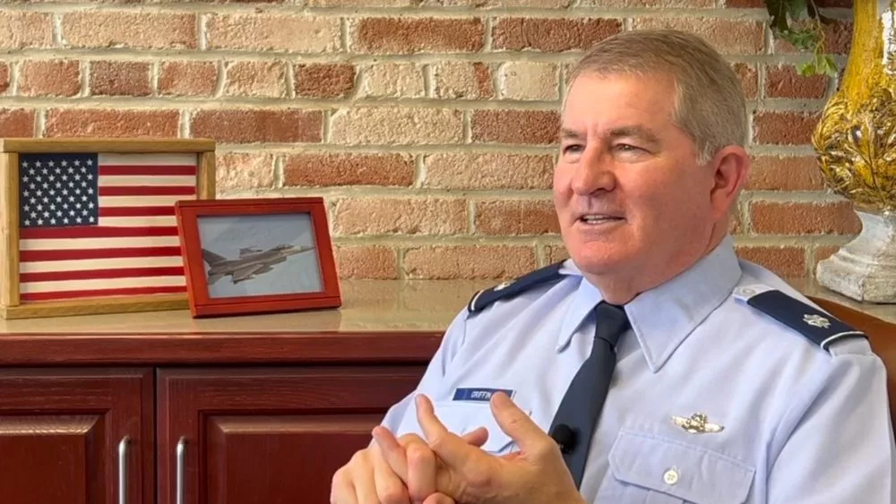 kenneth-grifin-you-tube-screenshot-1000x563186985-1