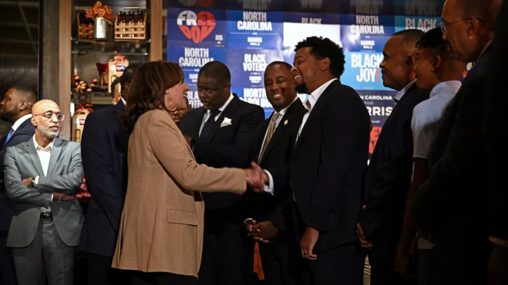 news_kamalaharris_101524567557