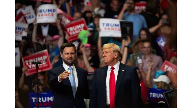 news_trumpvance_11424159422