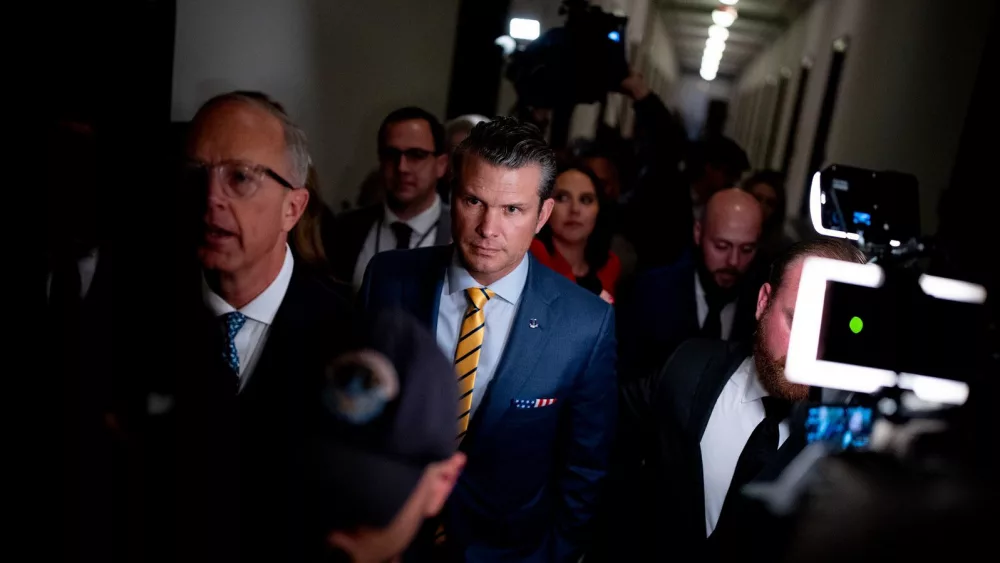 getty_pete_hegseth_1203202433018