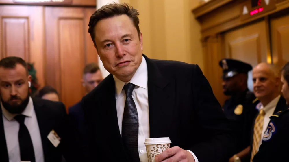 getty_elonmusk_120524731340