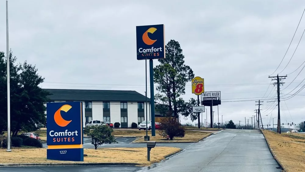 batesville-hotels-white-river-now-1000x563373147-1