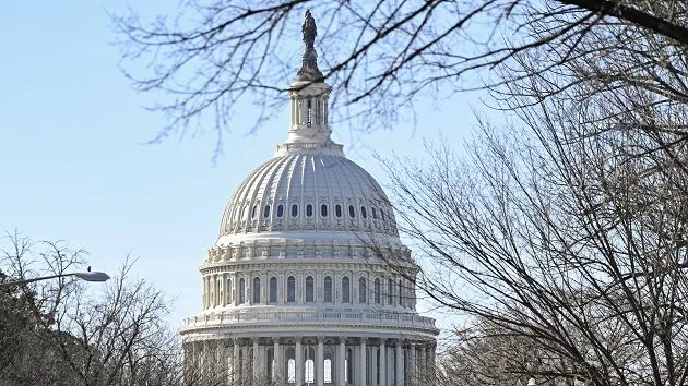 g_capitol_012325461861