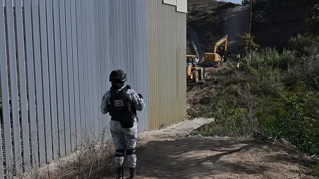 g_border_012425992315