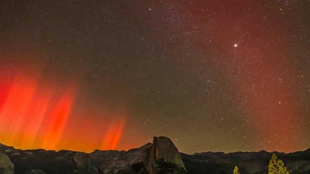 news_northernlights_12425926785