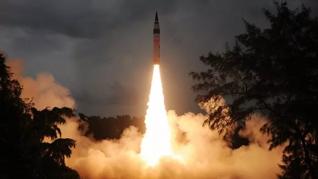 g_nuclearmissile_012825803382